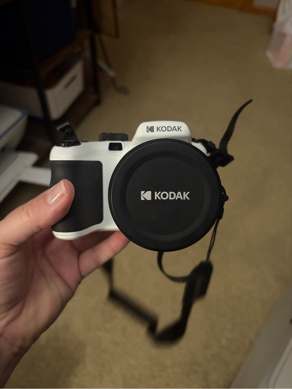Kodak PIXPRO AZ425 Astro Zoom Camera (White) with 32GB SD Card and Accessory Kit